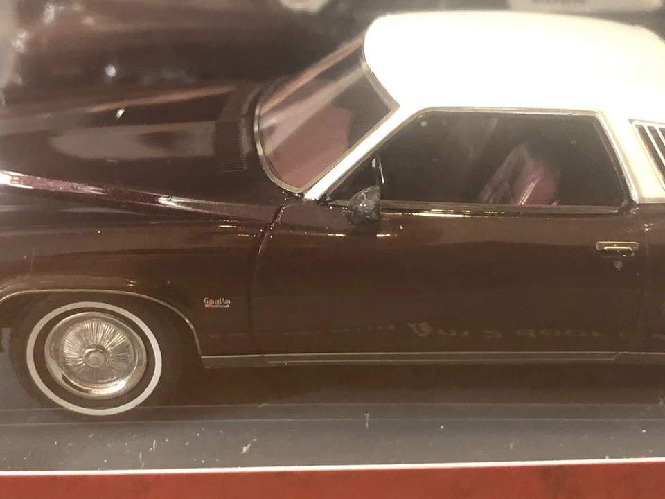 Neo Scale Models American Excellence Pontiac Grand Am 2 door Coupe Car - 1:43 - Image 3 of 4