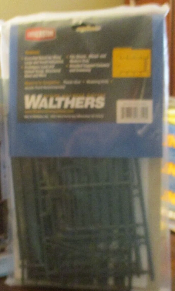 Walthers Northern Light+Power Structure ,Crane ,Interior. New Sealed. - Image 4 of 4
