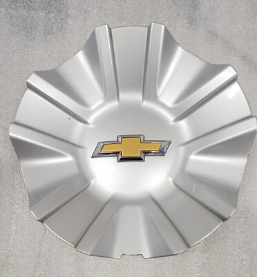 2021-2024 Chevrolet Silverado Suburban Tahoe OEM Silver Center Cap 23378303