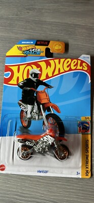 hot wheels HW450F Dirt Bike Netflix Let s Race