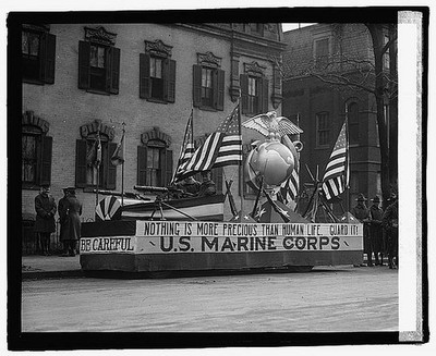 Photo:1922 Safety Parade U.S. Marine Corps Float