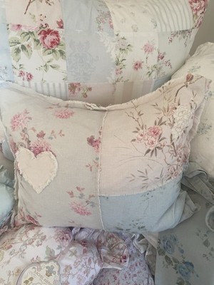 Rachel Ashwell Shabby Chic  Mother Of Love'' Pillow With Heart! So Beautiful! New