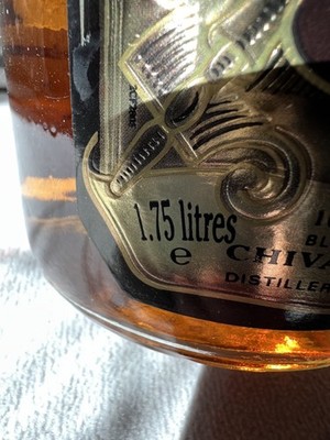 Chivas Regal 12 Jahre  Blended Scotch Whisky 1,75 Liter Whiskey Henkelflasche