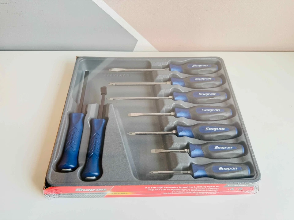 *NEW* Snap On 9pc Blue Combination Screwdriver & Striking Prybar Set SGDXPB90BMB - Image 2 of 4