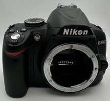 Nikon D3000 10.2MP Digital SLR Camera - Black Body Only Defective for Parts