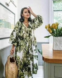 floaty summer dresses with sleeves