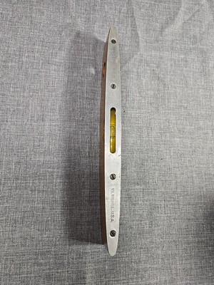 Vintage Torpedo Empire Level Mfg. Co. Milwaukee USA 8.75'' Wood And Aluminum
