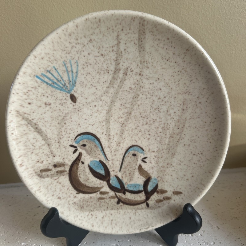EUC S/2 Vintage Red Wing Bob White 6.5” Bread Butter Plates Duck Quail Oven MCM