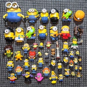 Lot of 50 Despicable Me Minions Toys Figures McDonald's & Others Mixed Brands