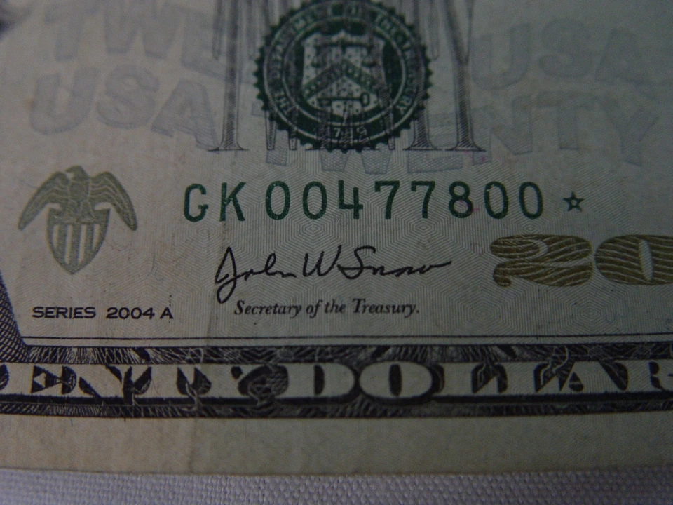 20 Dollar Star Note 2004A  Low Serial Number, 4 Zero's - Image 2 of 3