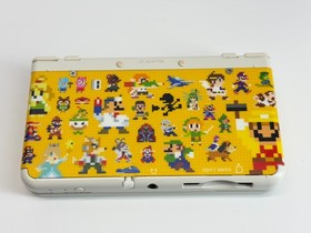 Nintendo New 3DS Handheld System White Mario Edition Bundle *Top Screen Yellowed