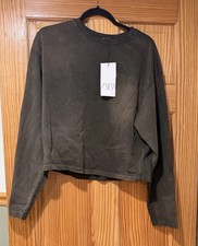 Zara Women  s Cropped Sweatshirt NWT 50