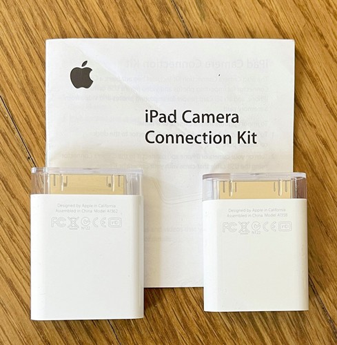 Apple iPad Camera Connection Kit for 30-pin Dock Connector to SD card & USB-A