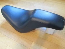 Harley Davidson Softail Badlander Seat FatBoy OEM 51397-06A