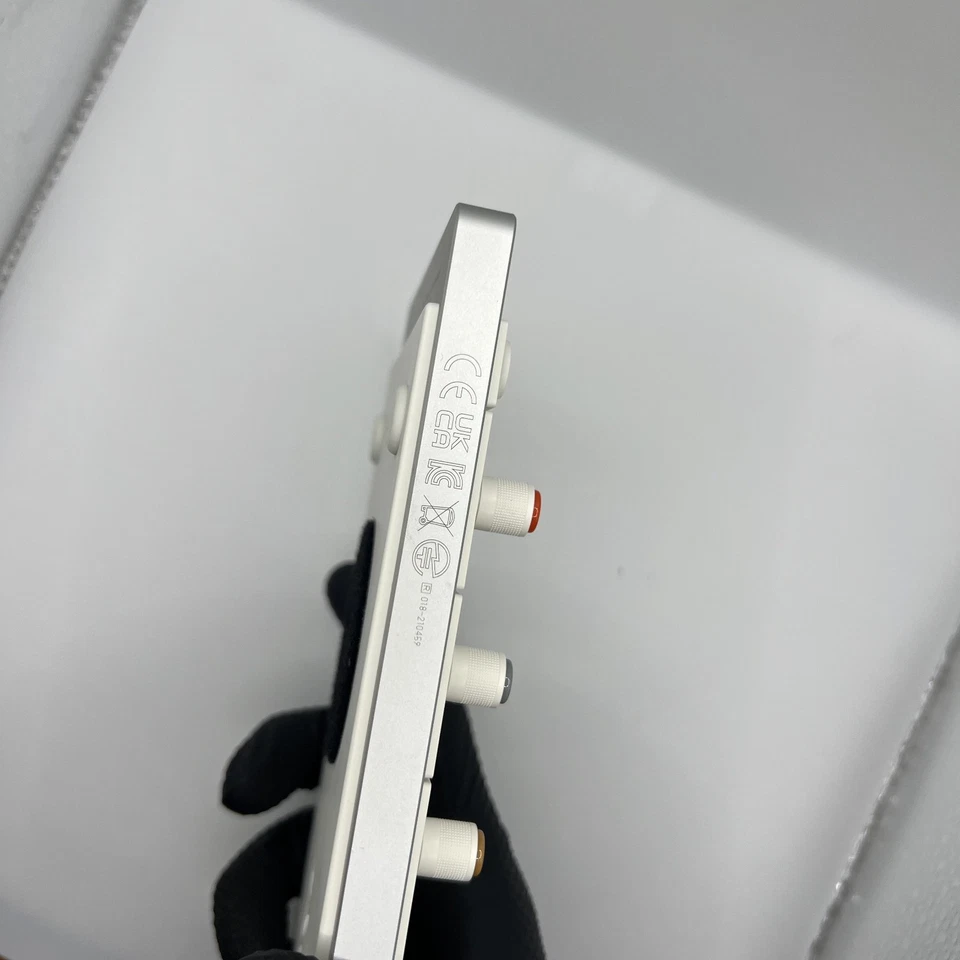 Teenage Engineering - OP-1 field - Sehr Gut - Bild 3 von 4