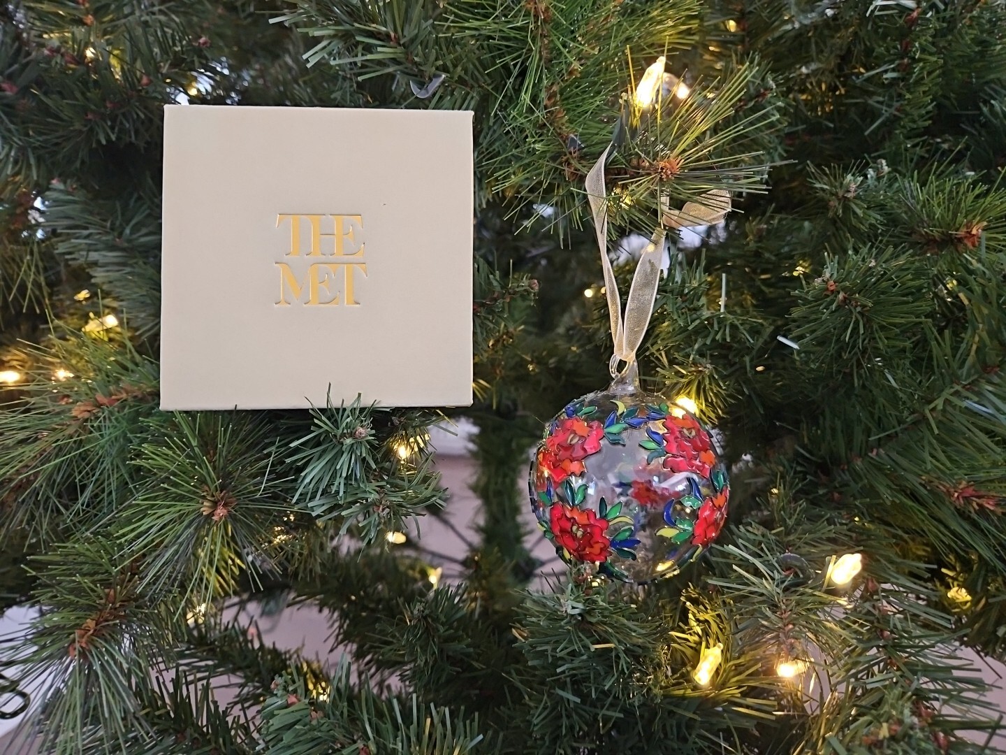 MMA Louis C Tiffany Peony Stained Glass Christmas Ornament &BoxThe Met HTF RARE