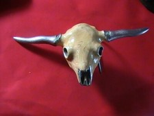 BUCKLE 1980 LONGHORN SKULL SERIAL NUMBER 496