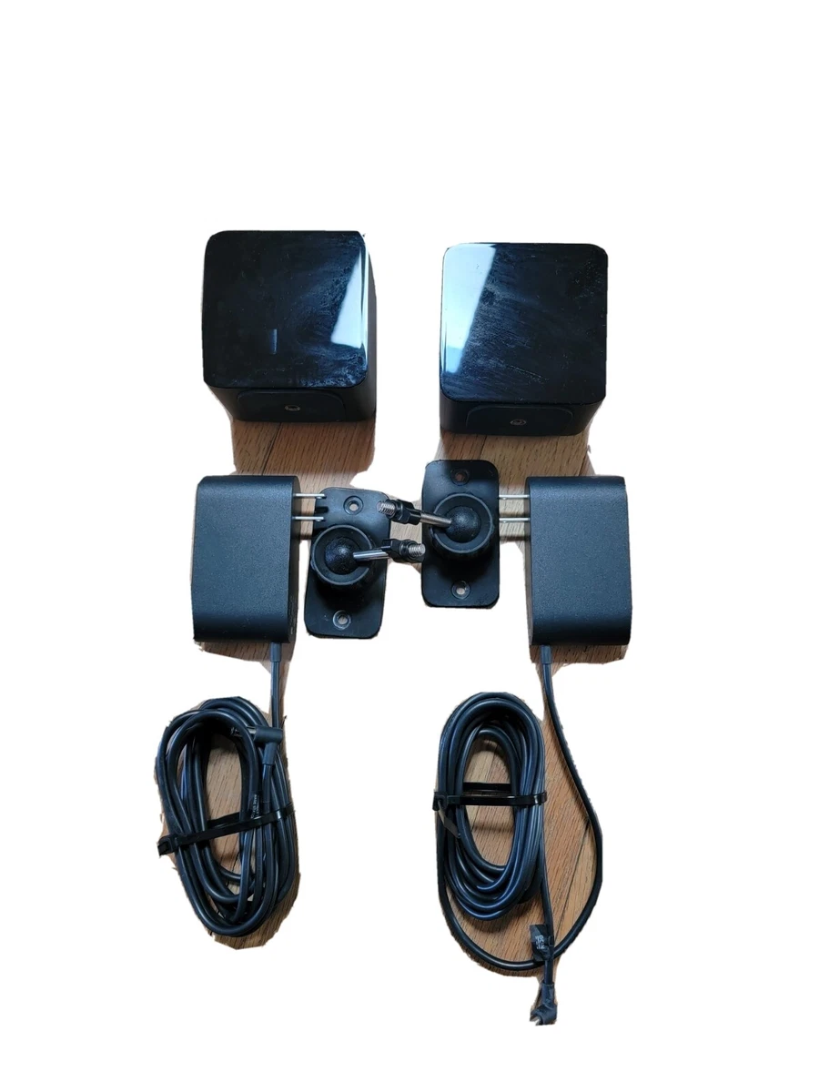Genuine 2 HTC Vive Base Station 1.0 With Power Cables and Wall