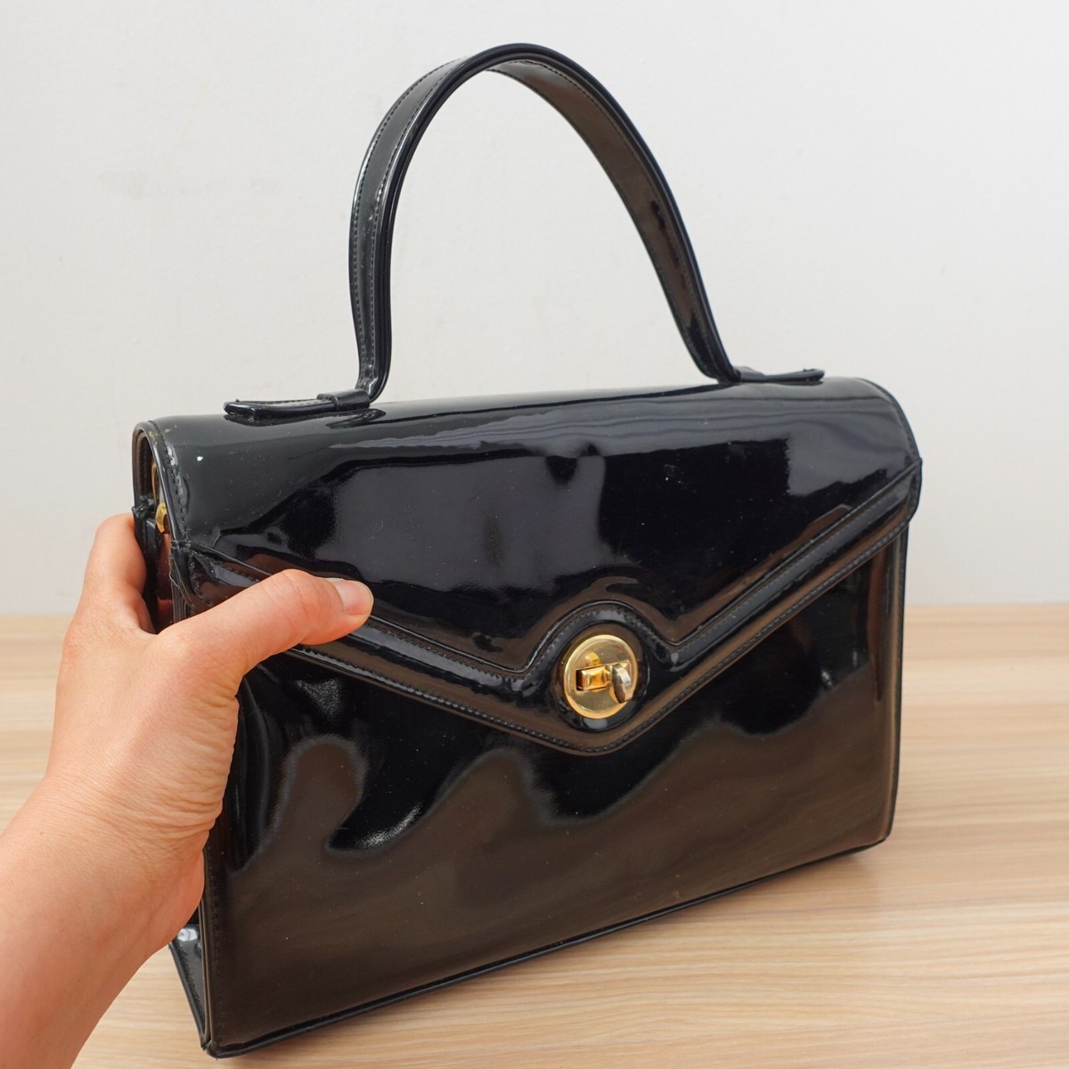 Vintage Black Patent Leather Frame Box Purse SAKS FIFTH AVENUE Bag