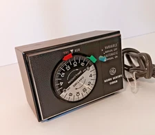 Vintage GE Home Sentry Automatic Variable Timer 8136