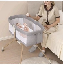 Portable Travel Bassinet w/ Rocking Motion Breathable Mesh NIB