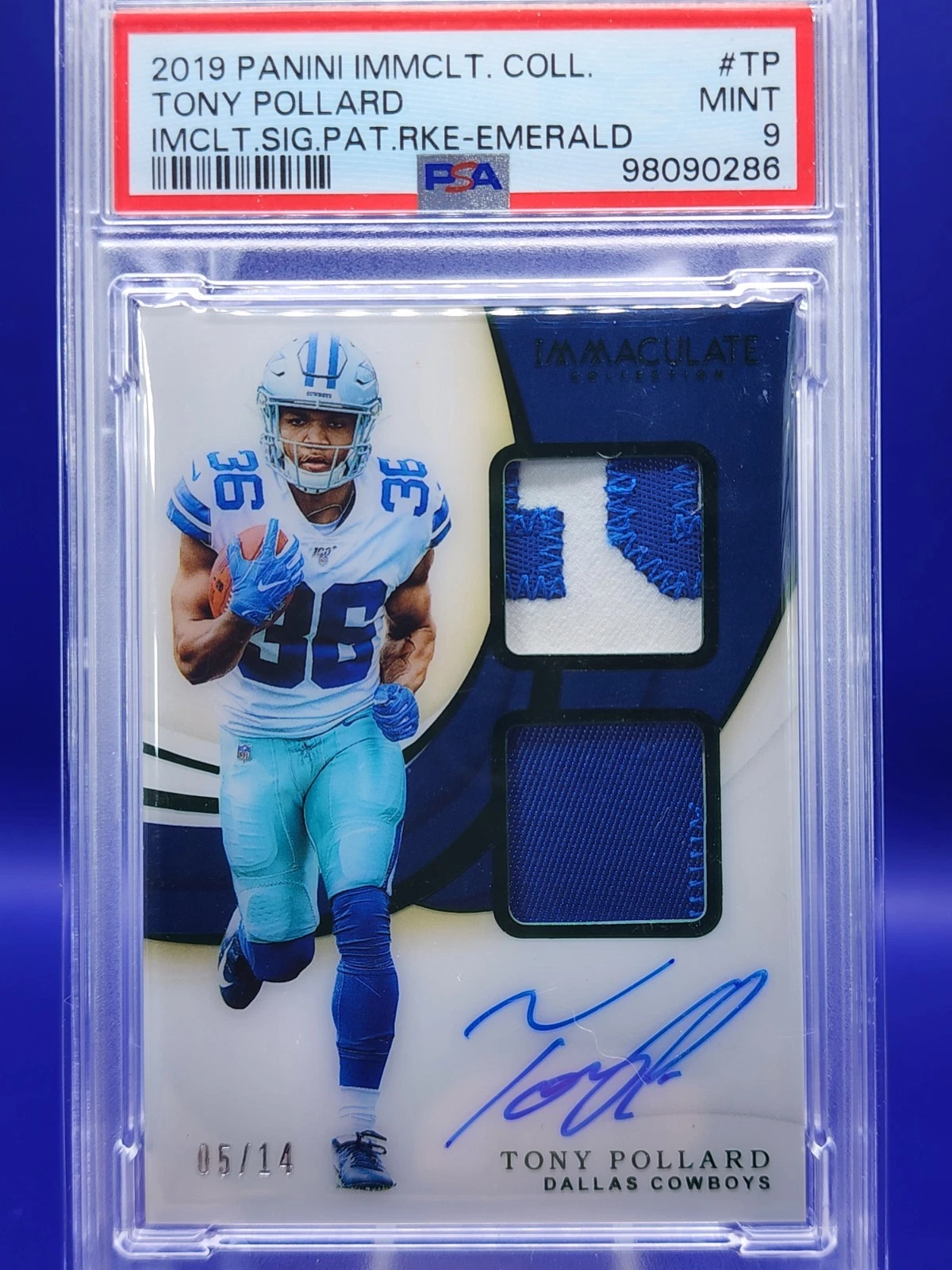Tony Pollard Panini Immaculate Collection Immaculate Signature Patches Rookie #TP Emerald
