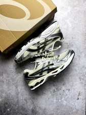 ASICS Gel-Kayano 14 "Crema Prugna Nera Metallizzata" - Giorno Dopo | Più Taglie