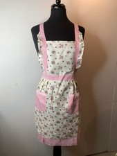 2 RUFFLED VTG LOOK LINED APRONS 32  L X WITH WAIST 90  26  W HIPS