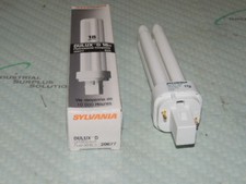 SYLVANIA 20677 / CF18DD/835 DULUX D 18W G24d-2 BASE CULOT