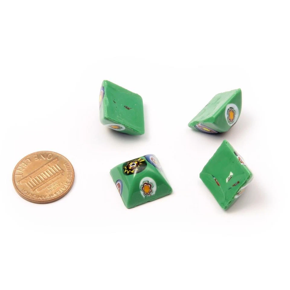 Lote (4) Cabujones de vidrio abovedado cuadrado verde millefiori checo vintage 15 mm Foto 3 de 3