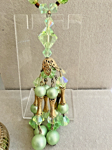 Vintage Estate Green AB Faceted Austrian Crystal Necklaces and Stretch Bracelet - Picture 3 of 8