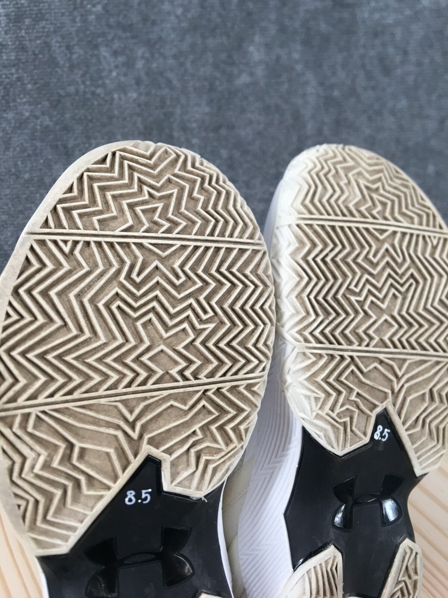 Under Armour Basketball Shoes Mens 8.5 Curry 2 Low Sneakers White