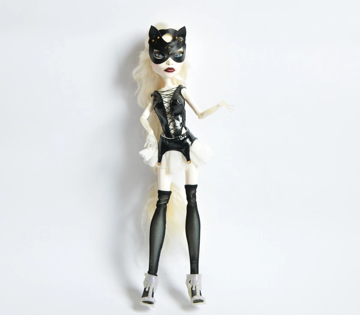 Ooak monster high dolls 2025