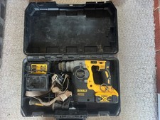 DEWALT DCH273 18V Hammer SDS Drill - Case - Charger - 5ah battery