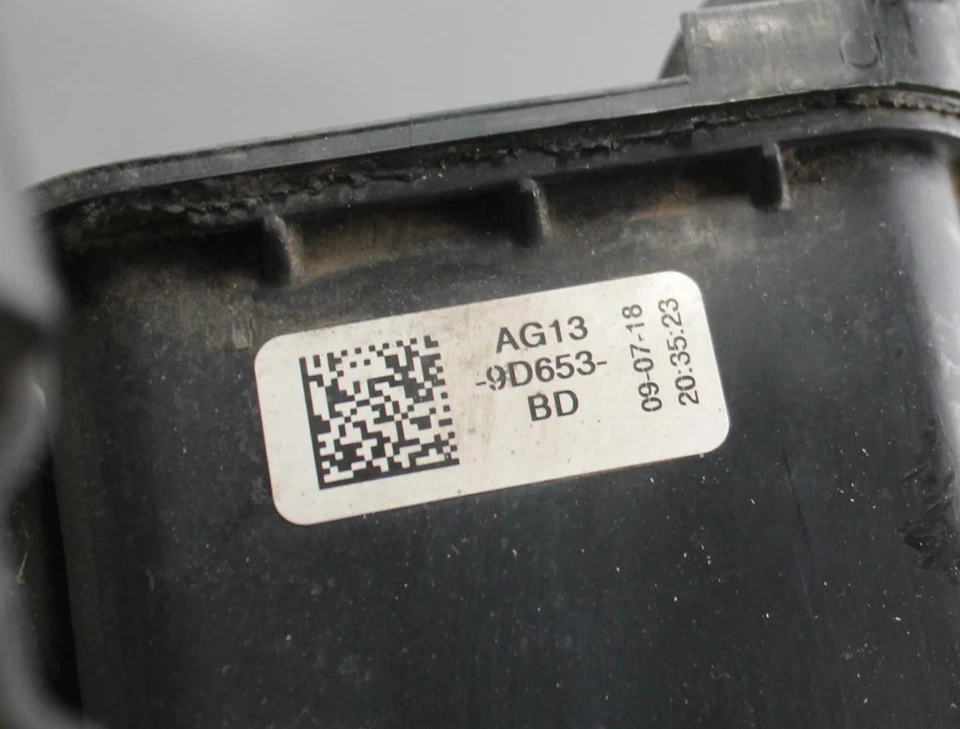 2009 - 2019 年福特 FLEX 燃料蒸汽变频器 Charcoal 罐 原始设备制造商 #40116 — 第 4/4 张图片