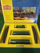 Vintage Hornby Dublo Set 2007 0-6-0  2-Rail Electric Train Passenger Train Set