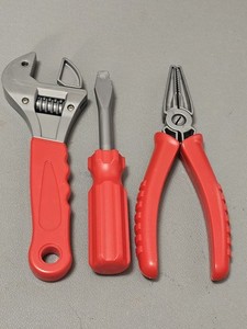 Plastic Tool Toys, Adjustable Wrench, Flat Head Screwdriver, & Pliers