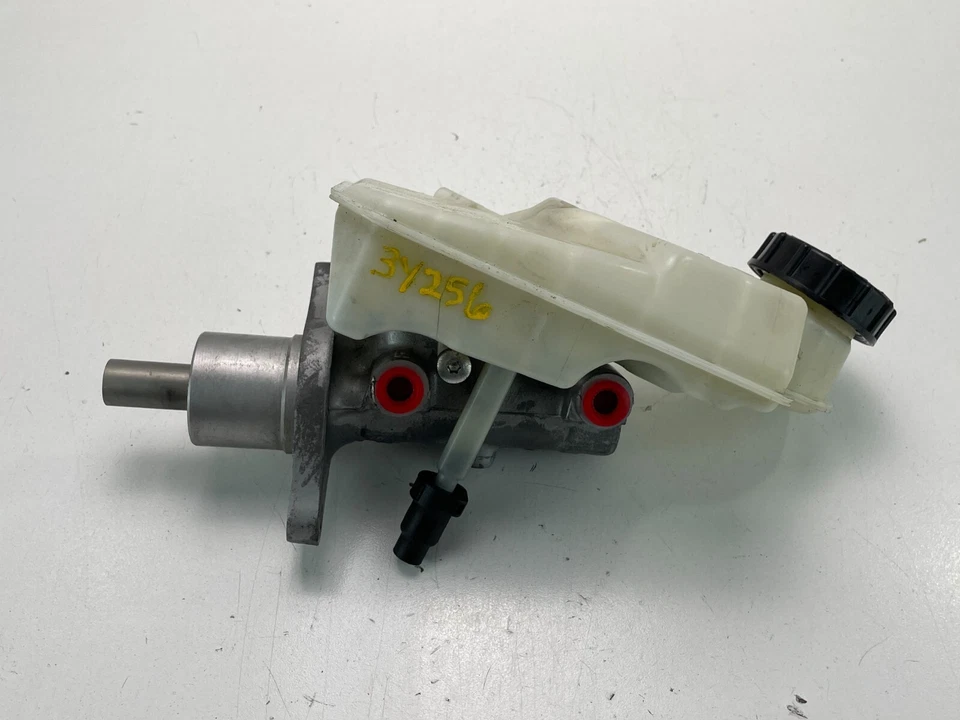 Volvo V50 Series 2005-2011 cilindro maestro de freno de 2,4 L OEM, 360007587 Foto 4 de 4