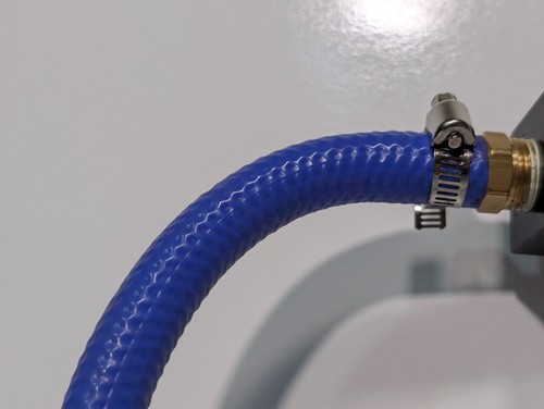 Water Purifier Assembly: 3 Dynalene IC-093-06 w/ Polyconn PCM20-250-03B Manifold - Picture 7 of 14
