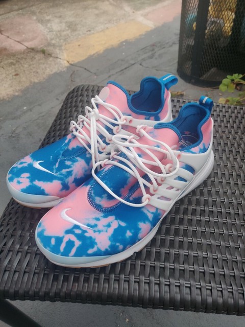 blue and pink prestos
