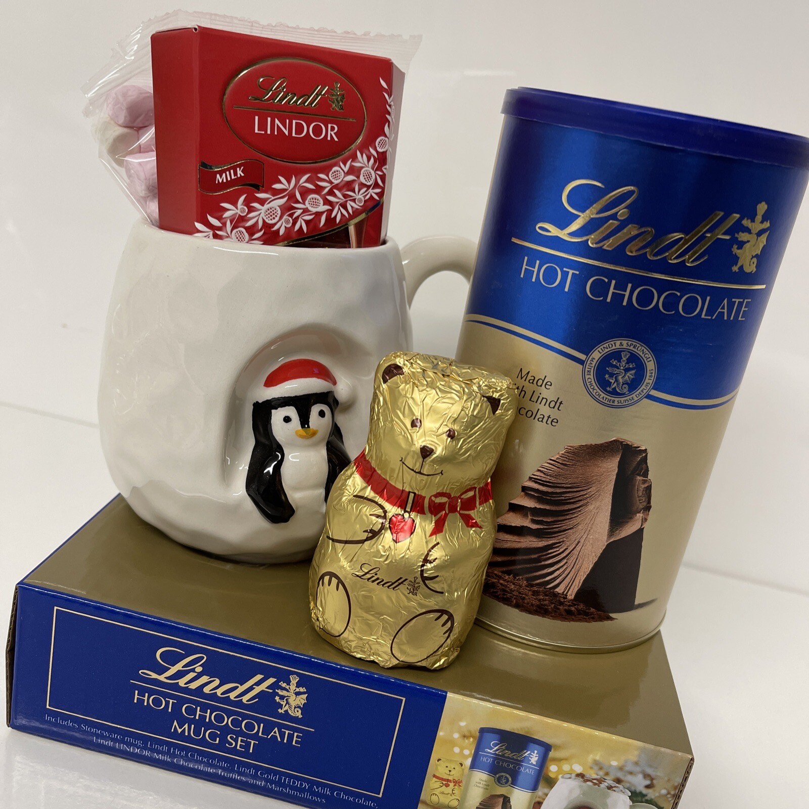 Lindt Hot Chocolate Mug Gift Set Bear Milk Drink Christmas Marshmallows