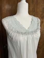 VTG Light Blue PHILMAID SZ M 32/34 Lylon  Lace V-Neck Nightgown NICE