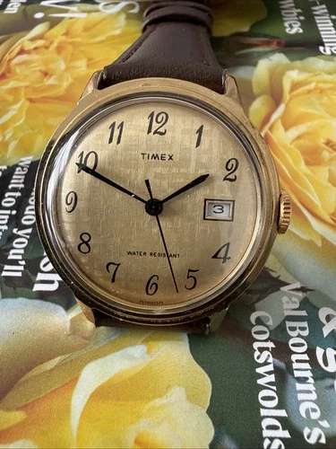 VINTAGE TIMEX MERCURY MECHANICAL WATCH MADE IN GREAT BRITAIN 1975