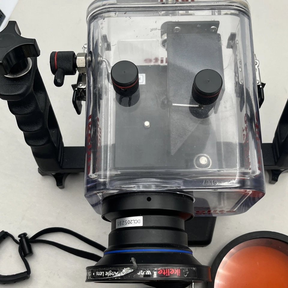 Ikelite Digital Underwater Housing 6014.04 For JVC GZ-MG77 Camcorder UNTESTED - Image 2 of 4