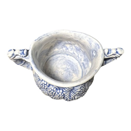 Vintage Rustic Salt Glazed Stoneware Creamer & Sugar Bowl Raised Berries Signed - Picture 9 of 16