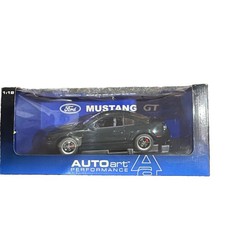 Auto Art #72851 2001 Ford Bullit Mustang GT 1/18 Scale Diecast - Dk. Green
