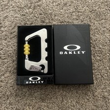 RARE OAKLEY METALWORKS Large Carabiner Sliver Spine  Basket w/ Gold Gate Lock
