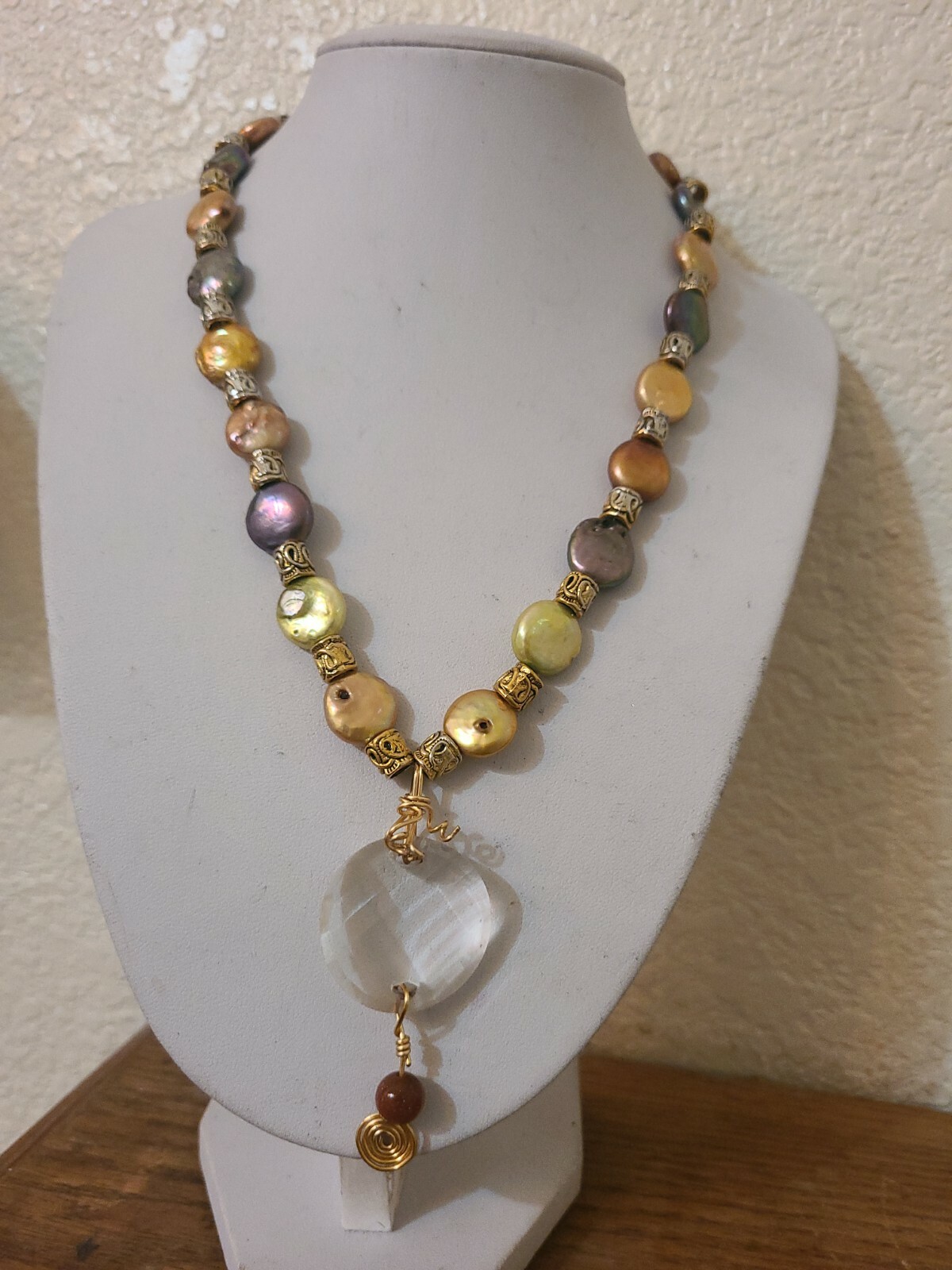 Multi Colored Round Shell Beaded Dangling Necklac… - image 2