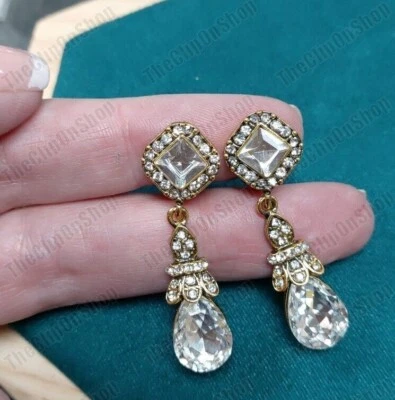 THE CLIP ON SHOP PENDIENTES CLIP ON Diamantes de Imitación 4cm CRISTAL Gota Tono Dorado Antiguo Estilo Vintage