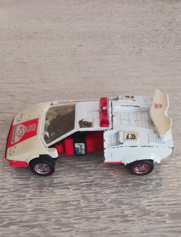 Rare Hasbro Takara Transformers G1 Red Alert Fire Chief Spares/Repair Toy Figure - Image 3 of 4